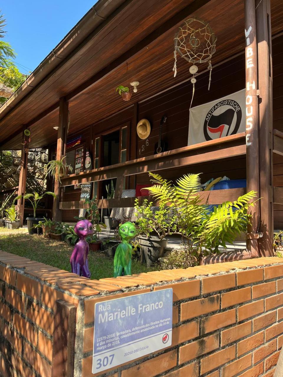 Hostel Vibe House *